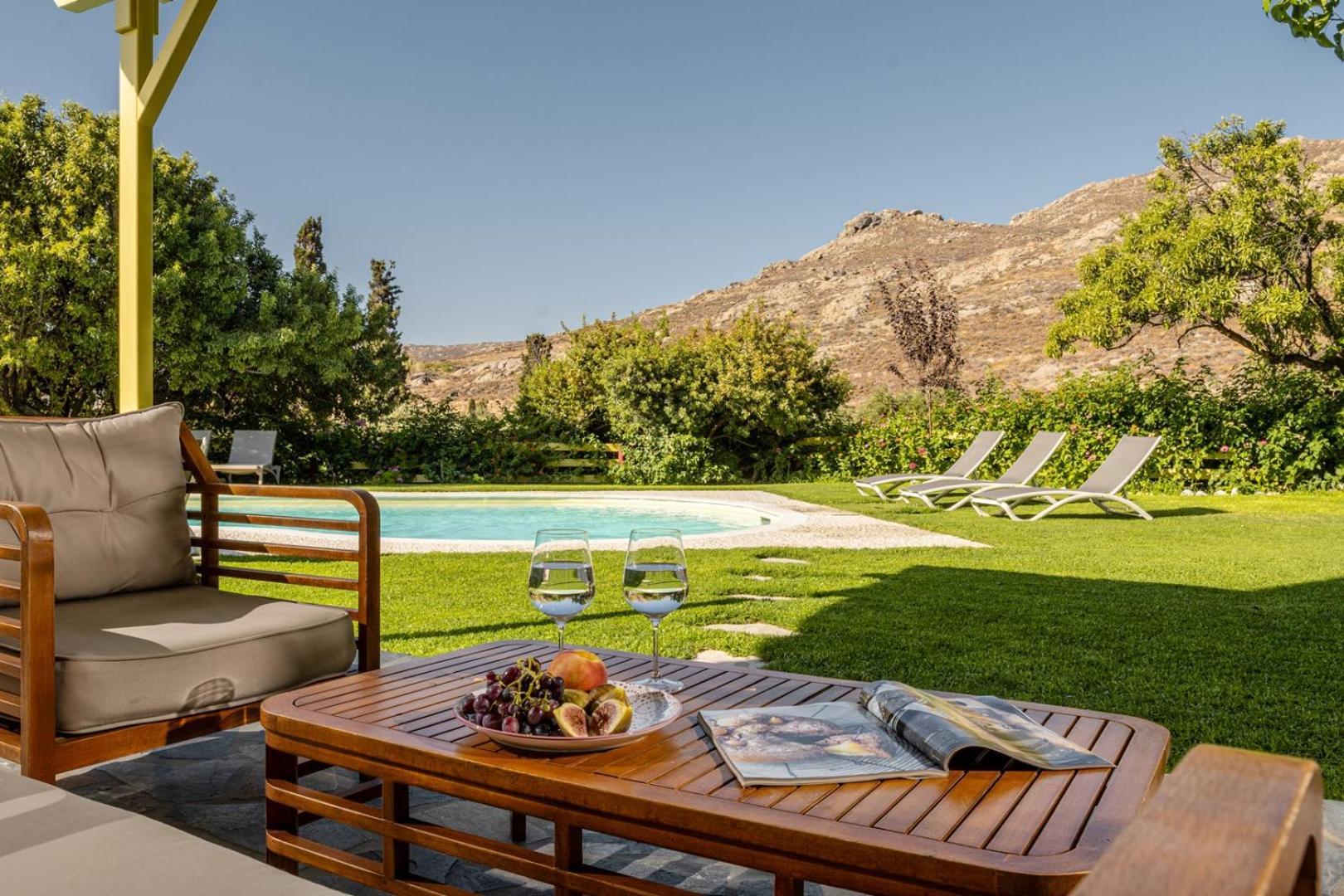 "Palatiana Agriturismo-Philoxenia Cottages", Private Nature Retreats Galini エクステリア 写真